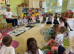 Realizacja Innowacji Pedagogicznej "Przedszkolak czyta i od sylab zaczyna"- metoda symultacyjno-pedagogiczna wg.prof. J.Cieszyńskiej
