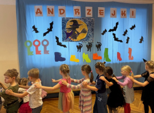 Zabawa Andrzejkowa z panią Iwonką