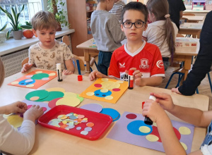 Dzień Pluszowego Misia w grupie Pszczółek