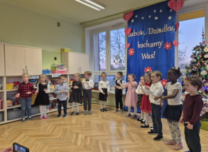 Uroczystość Klasowa z okazji Dnia Babci i Dzidka.