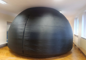 kopuła moblinego planetarium